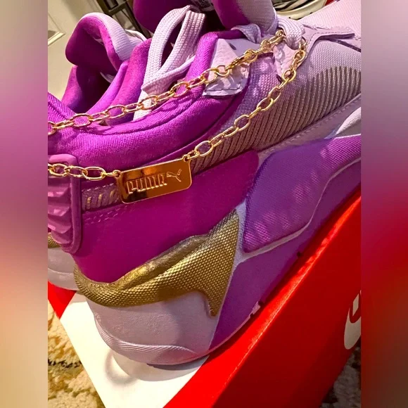 Puma gold chain shoes hotsell